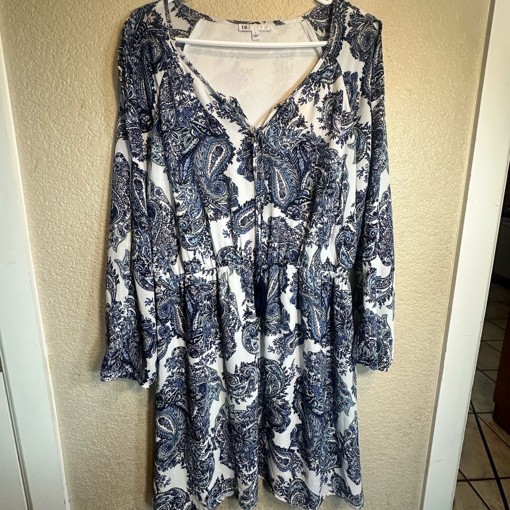 DR2 Women's Long Sleeve Dress with Blue Paisley Pattern